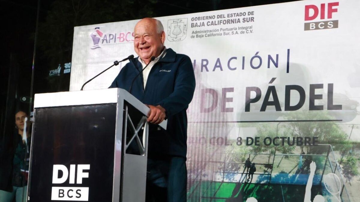 Entrega Gobernador Víctor Castro nueva cancha deportiva en la colonia 8 de Octubre