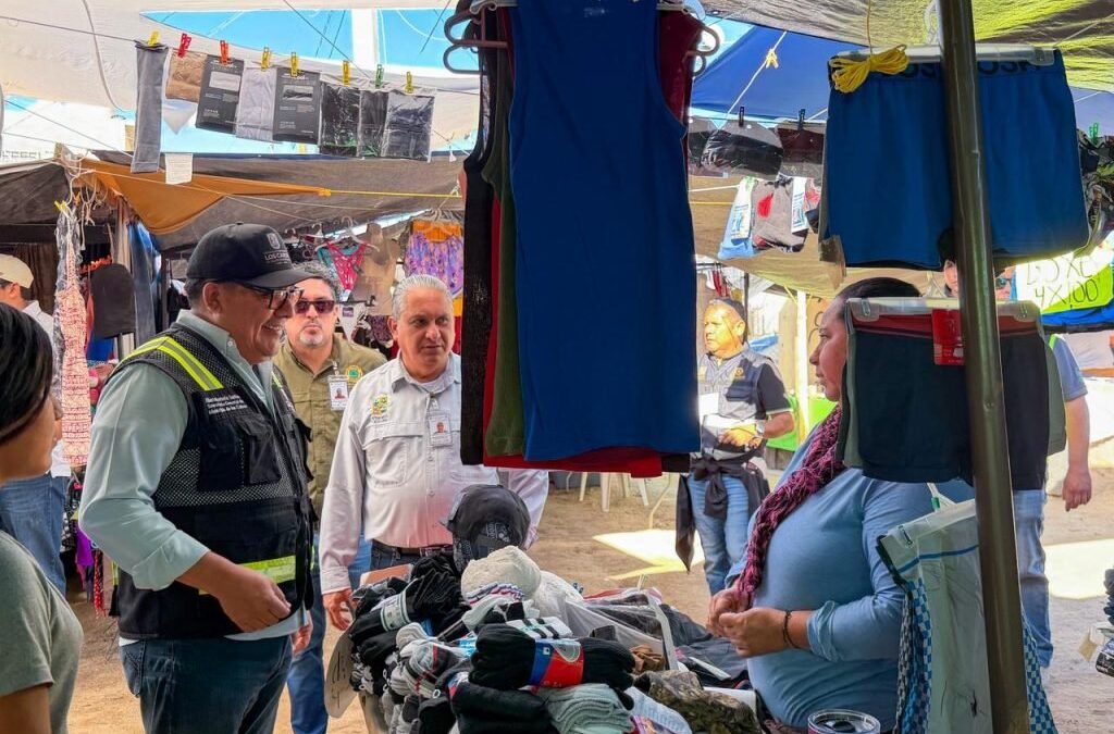 Detecta proteccion civil de LC riesgos en tianguis Las Palmas durante operativopreventivo
