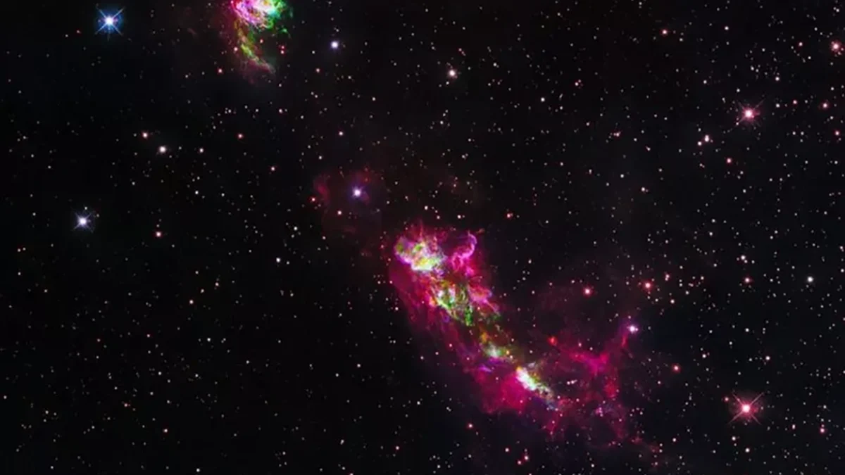 El Hubble capta una explosión estelar que enciende nubes cósmicas