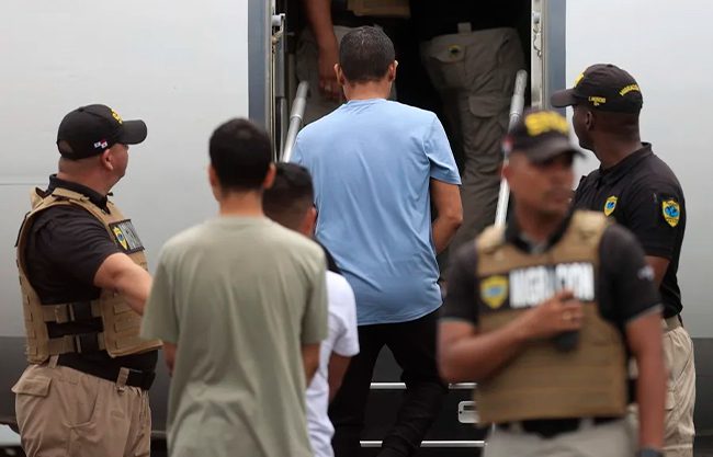 El 28% de los detenidos en Estados Unidos renuncia a pelear su caso migratorio