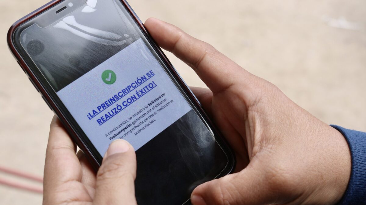 Se han preinscrito 15 mil 918 estudiantes en BCS, que representan el 52% de la meta