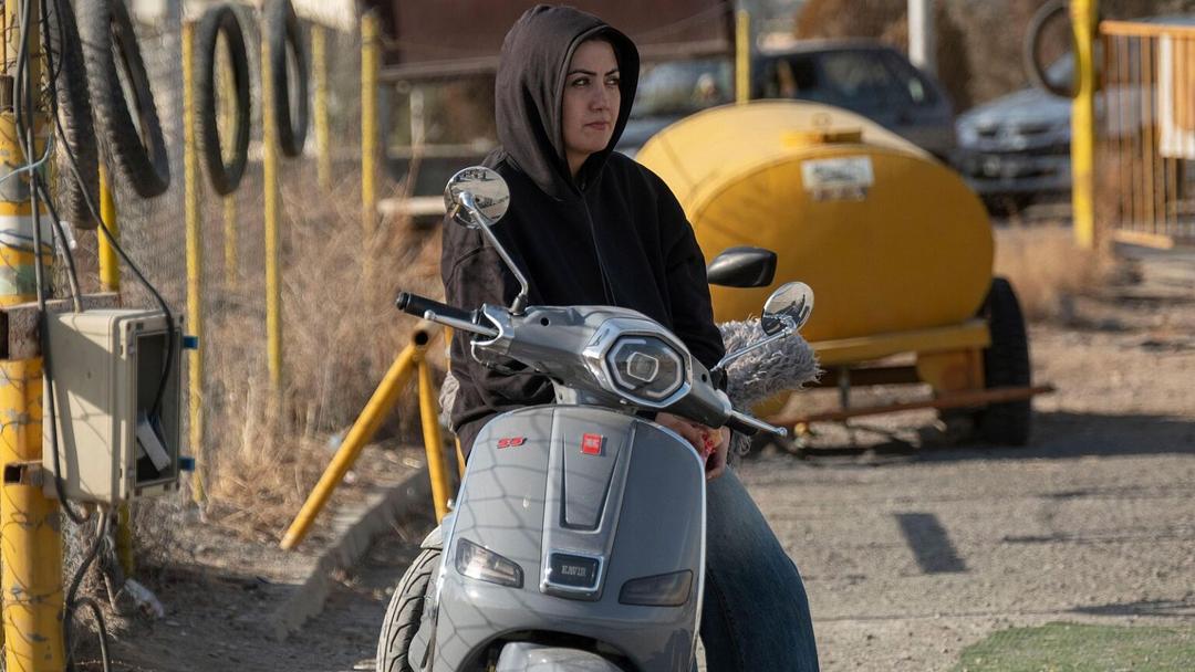 Gobierno de Irán aprueba que las mujeres puedan conducir motocicletas