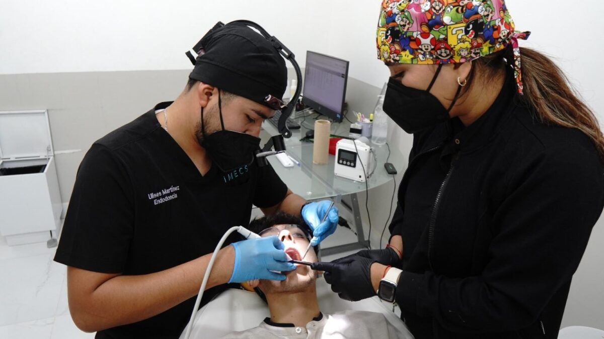 Arranca campaña de salud bucal gratuita para jovenes de Los Cabos