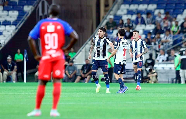 Rayados cumple y va a Octavos de la Concachampions