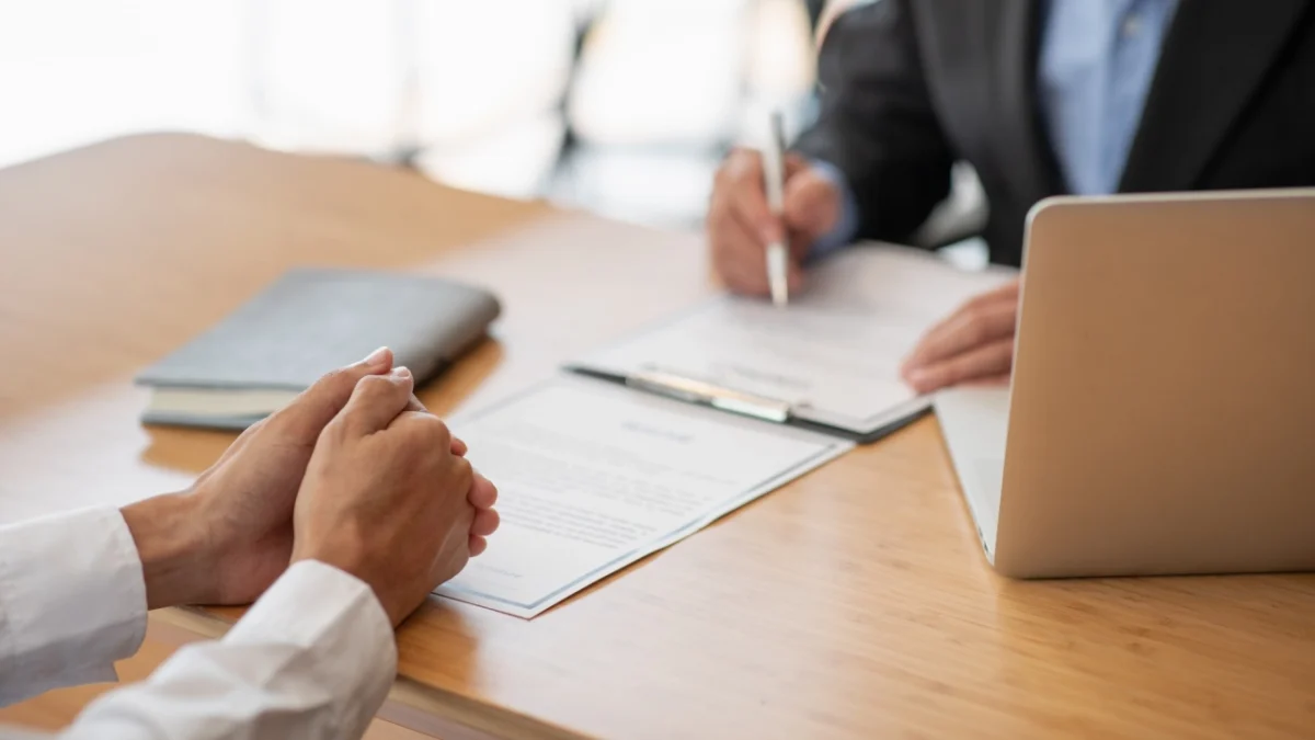 En el Senado buscan prohibir la carta de no antecedentes penales en las contrataciones de personal