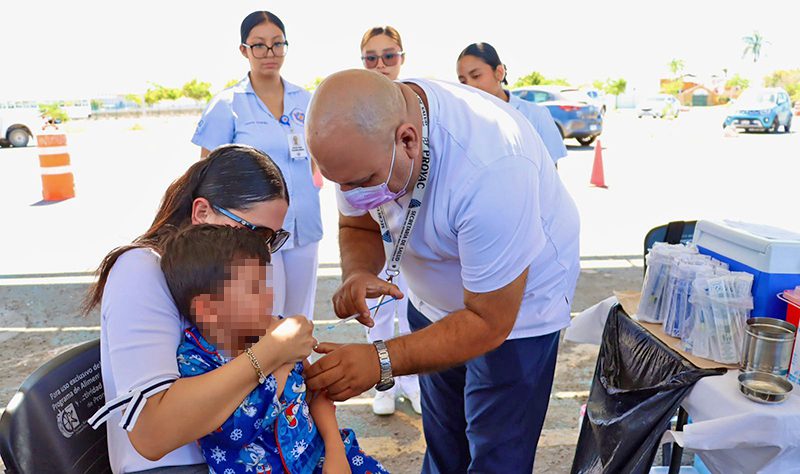 Instalará Salud puesto de vacunación durante partido de Atlético La Paz