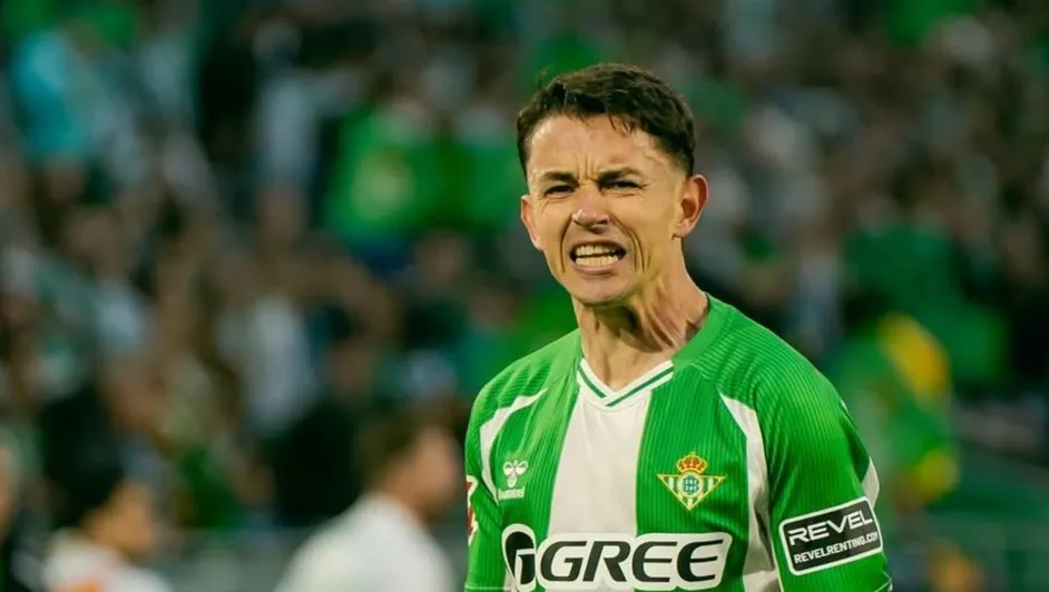 El Manguito de verde; Álvaro Fidalgo protagoniza su primer entrenamiento con el TRI