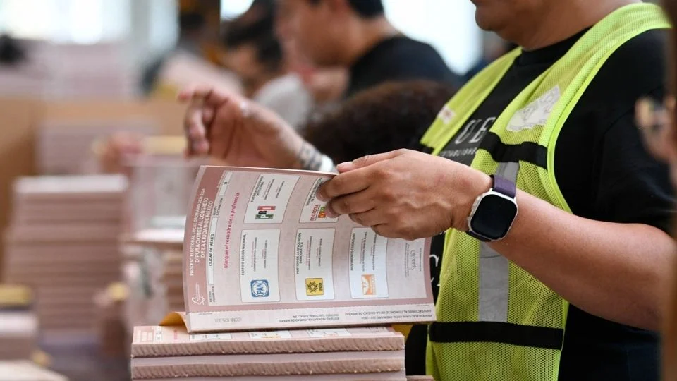 ¿Regresión democrática en México? Riesgos ocultos de la reforma electoral