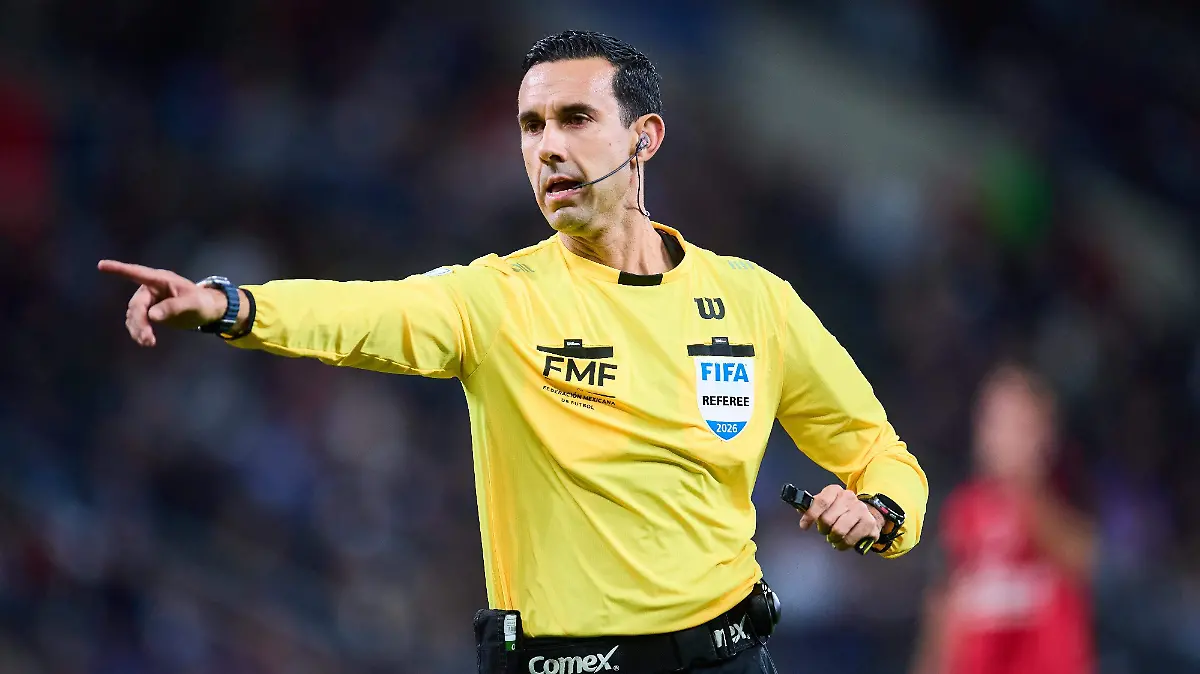 Árbitro César Arturo Ramos está varado en Qatar tras conflicto bélico en Medio Oriente