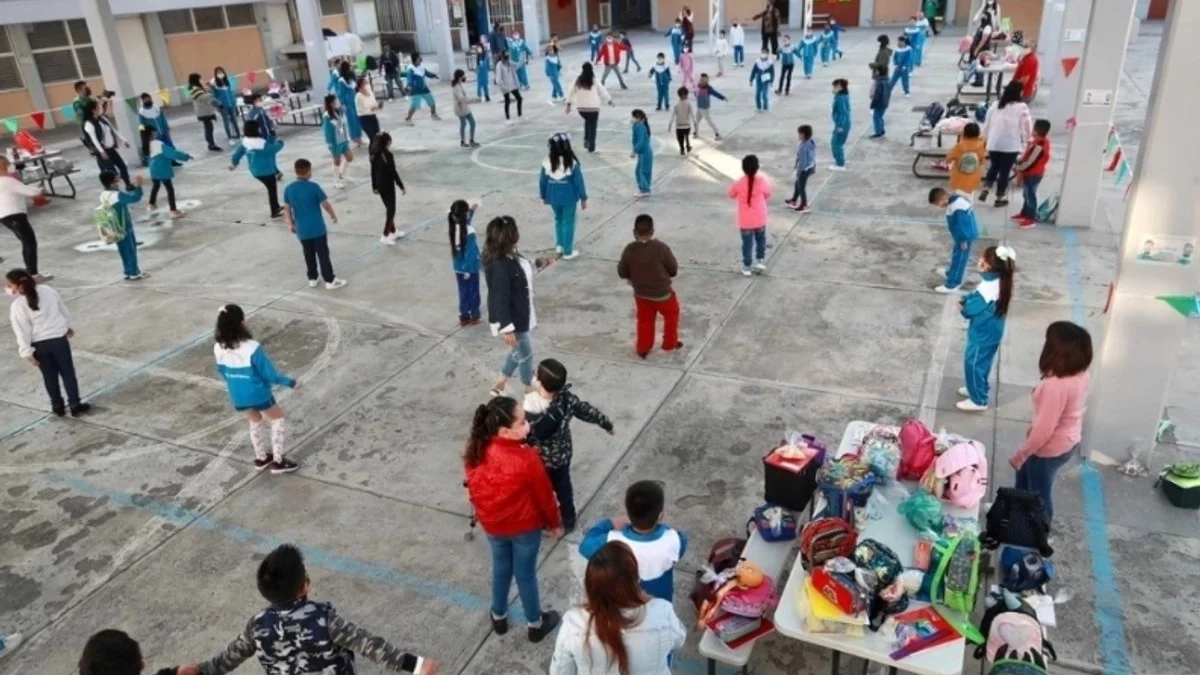 Pese a ir a las aulas, 30% de niños de primaria no saben leer ni escribir
