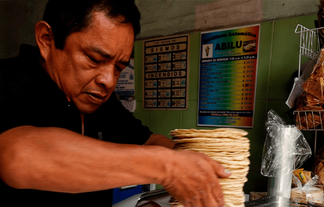 Sheinbaum frena alza en el precio de la tortilla; renovarán pacto contra la inflación