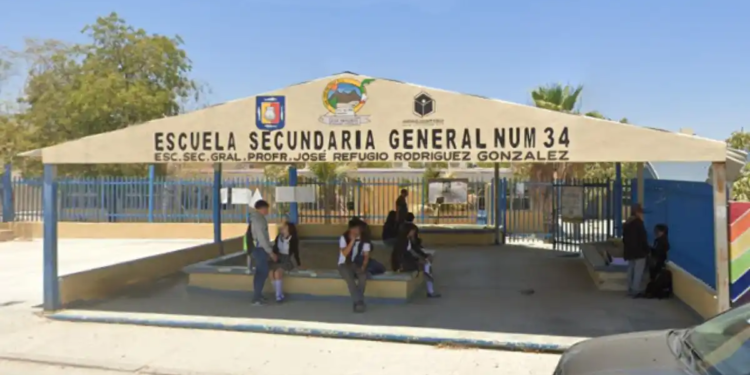 Aparecen pintas con amenazas en secundaria de Santa Rosa