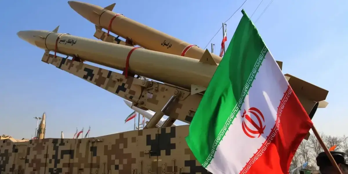 Estados Unidos abre puerta a Irán sin armas nucleares