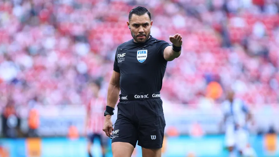 Esto dijo ‘Gato’ Ortiz después de quedarse fuera de la designación arbitral del Mundial 2026