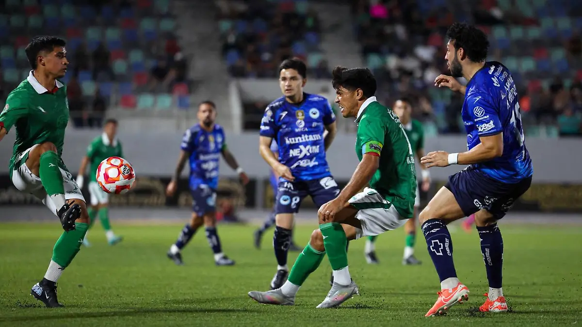 Atlético La Paz y Ayuntamiento impulsan formación de entrenadores en colonias