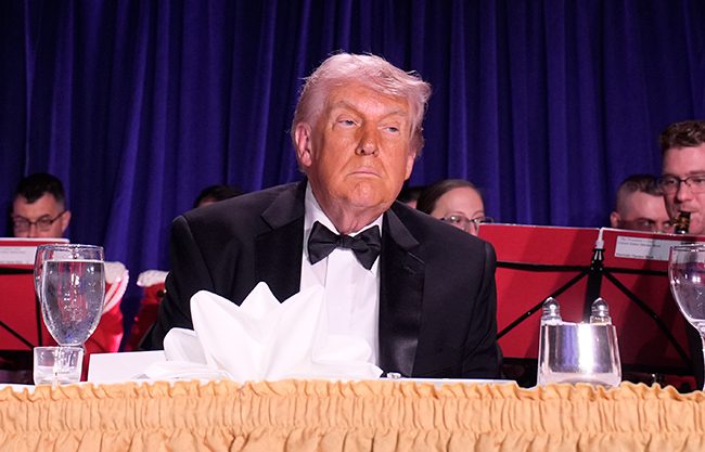 ‘Montaje’: las teorías conspirativas se disparan tras el tiroteo en cena de corresponsales con Trump