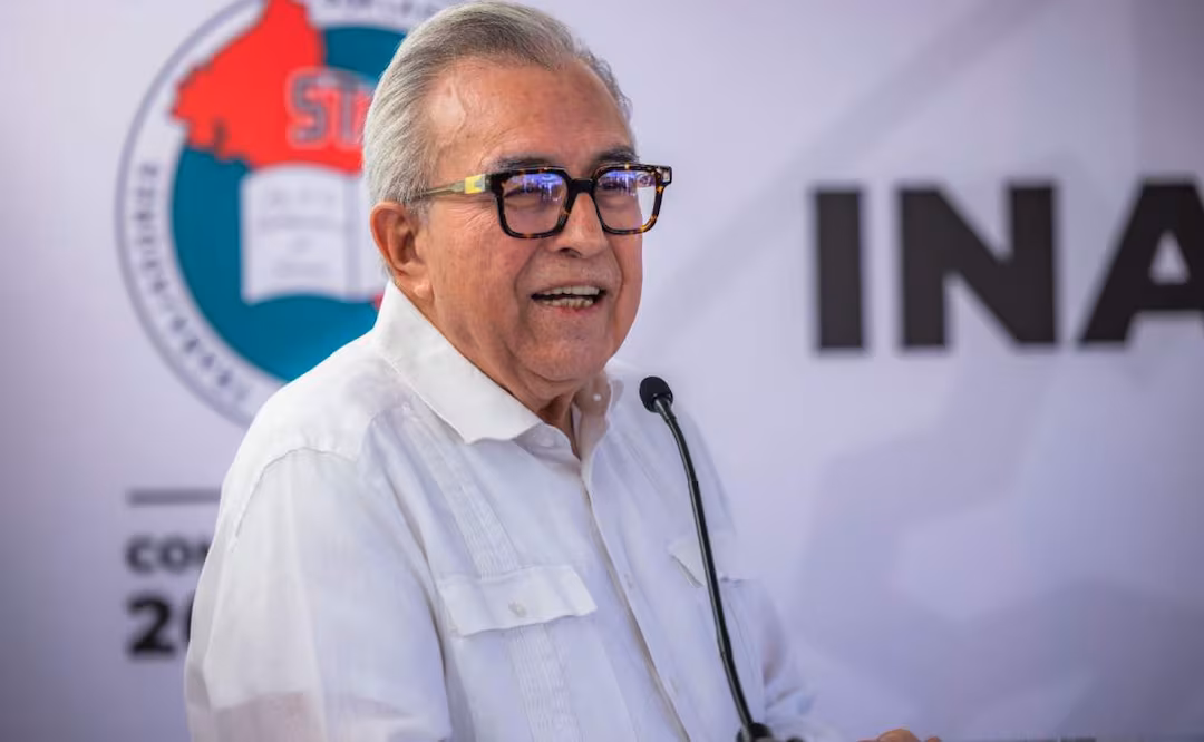 Sheinbaum: Rocha, Inzunza y demás acusados por EU cuentan con fichas rojas de Interpol; nada legal nos obliga a vigilarlos, dice