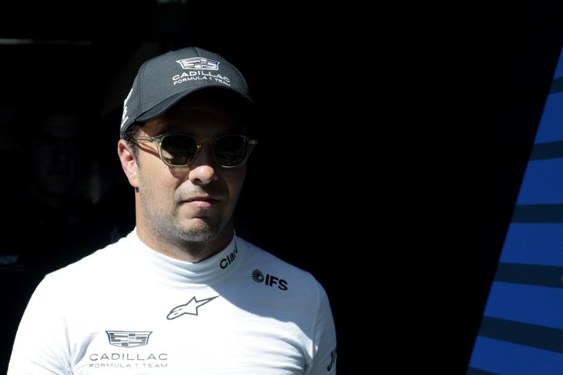 Checo Pérez dice estar feliz en Cadillac alrededor de los rumores de salida