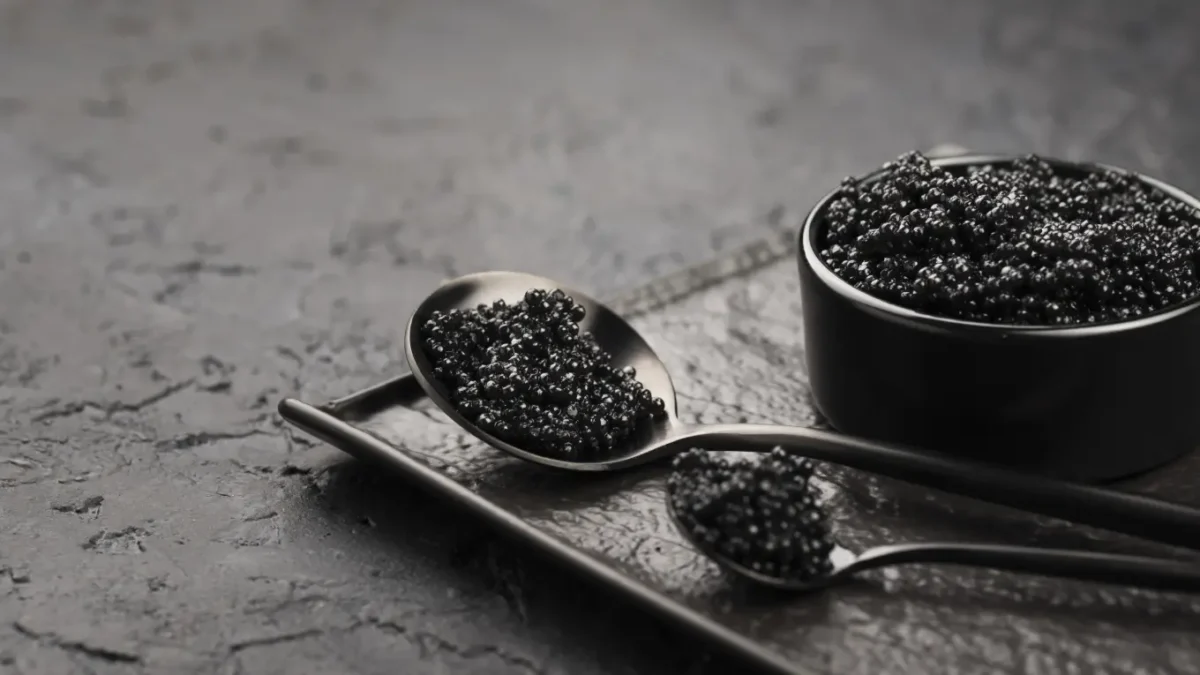 ¿Qué es el caviar y por qué 30 gramos pueden costar más de 10,000 pesos?