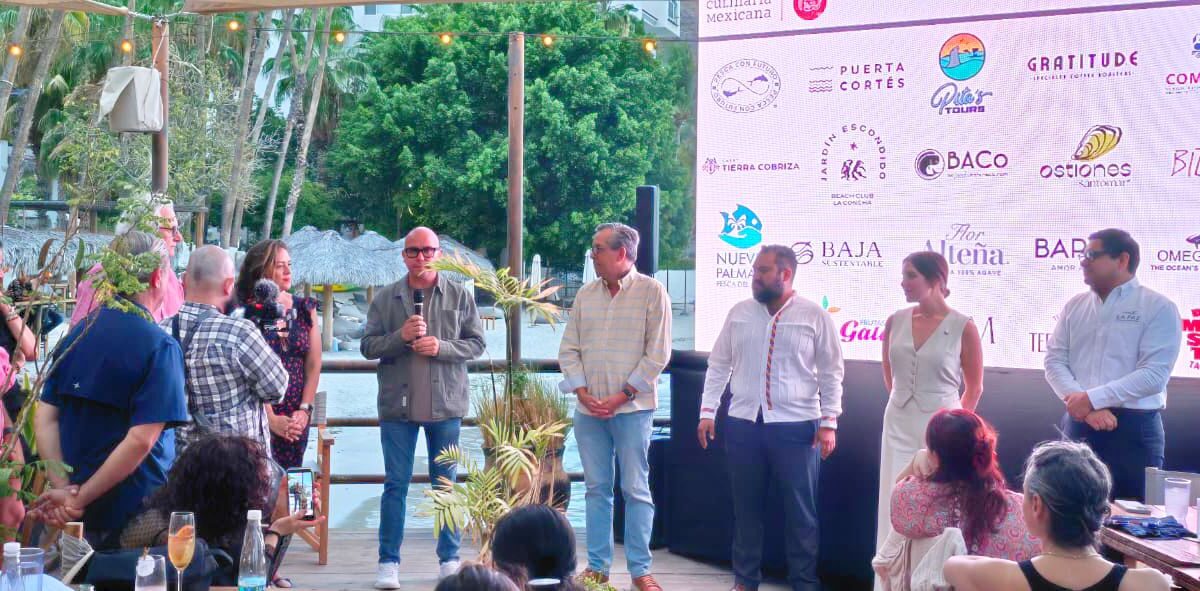 La Paz muestra riqueza culinaria ante especialistas nacionales