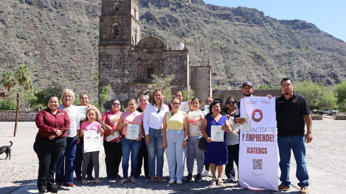 ICATEBCS entrega 47 constancias y acerca capacitación para el autoempleo en San Javier