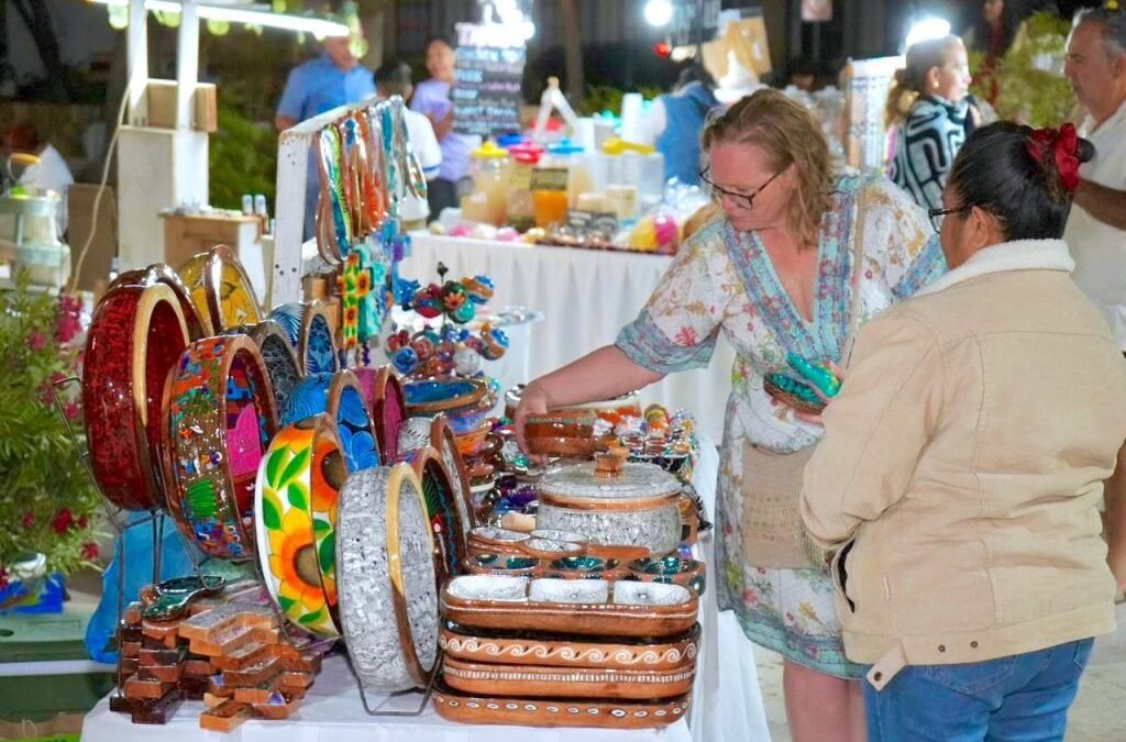 Mercado artesanal “Orígenes” impulsa el talento local y la convivencia familiar en Cabo San Lucas