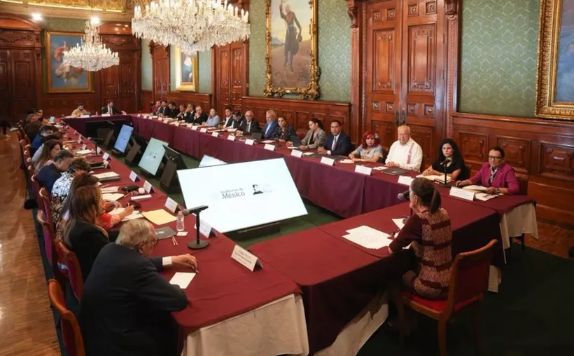 Revela The New York Times; Funcionarios de la 4T se vuelven informantes de EU