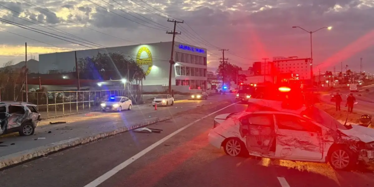 Fatal accidente frente a Galerías El Triunfo
