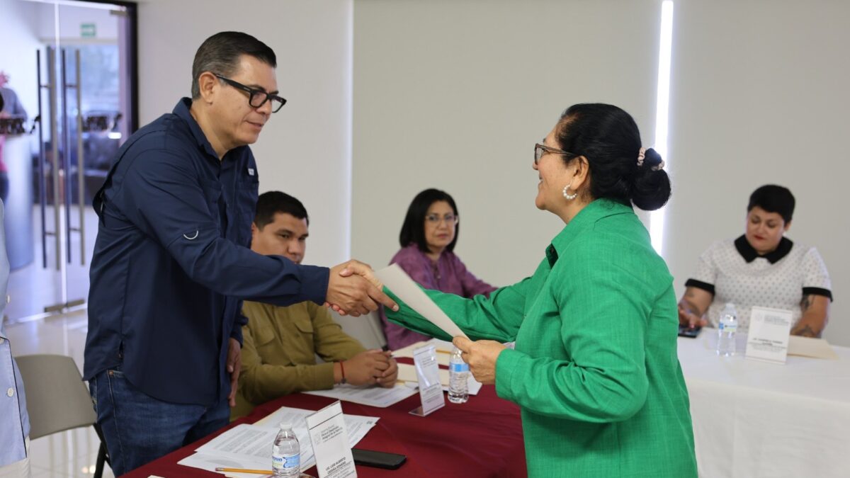 SEDIF refuerza acciones para el derecho de niñas, niños y adolescentes a vivir en familia