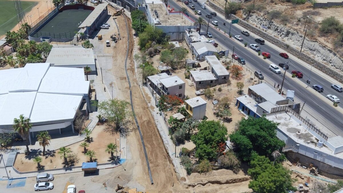 Mantiene OOMSAPAS programa emergente de pipas en San José del Cabo; avanza reconexión del Acueducto I