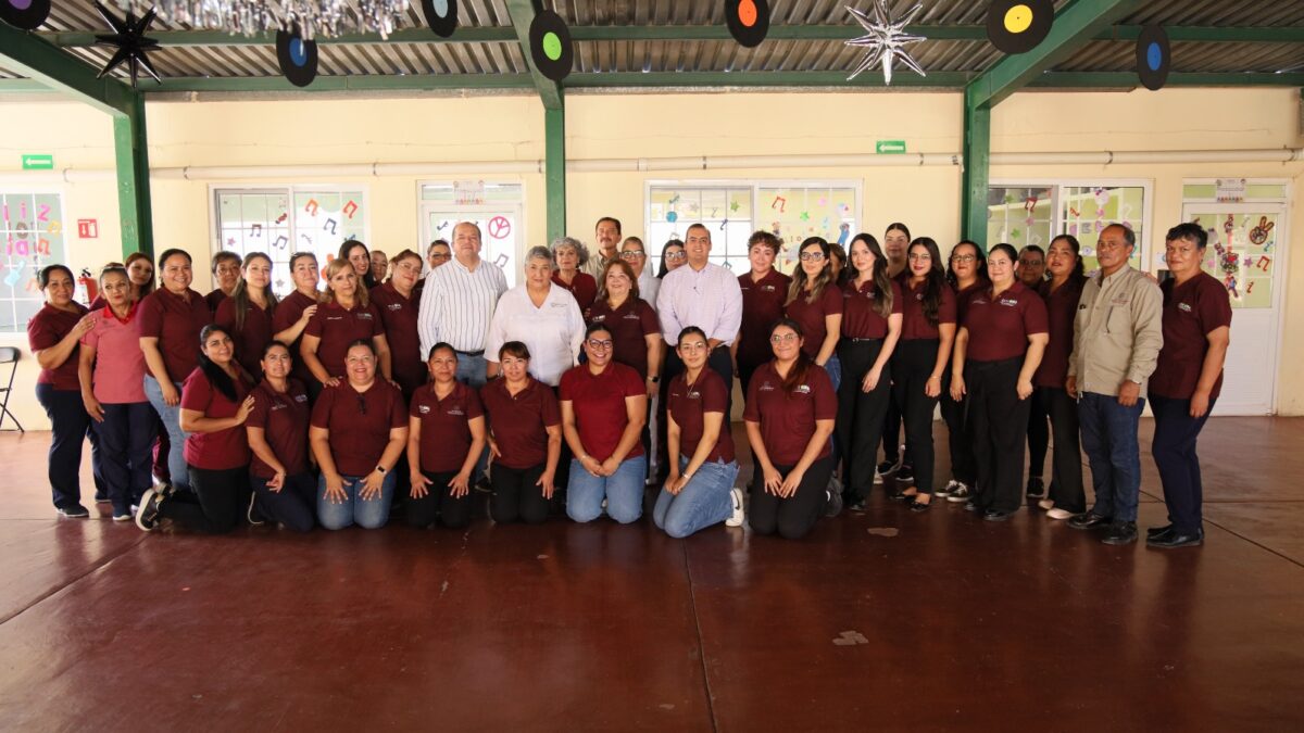 Avanza proyecto para convertir la estancia “Luz Davis de Mendoza” en jardín de niños