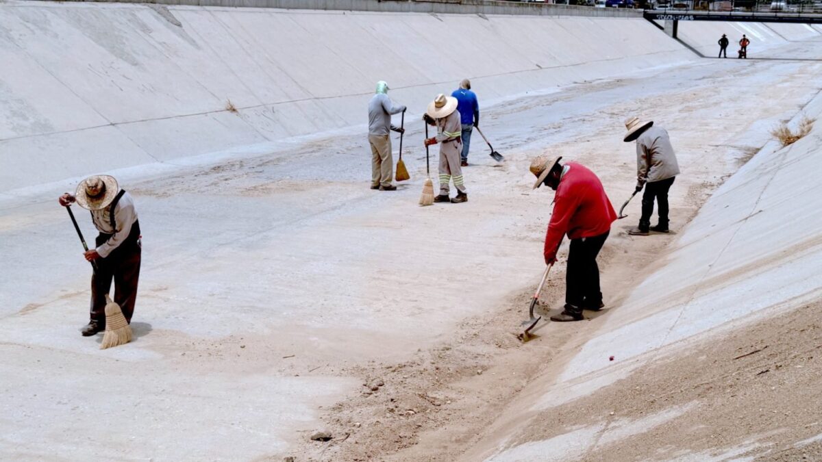 Recolecta Servicios Públicos más de 2 mil 800 toneladas de basura y rehabilita 319 kilómetros de vialidades en una semana.