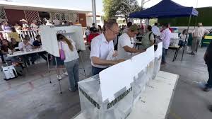 Desmienten INE e IEC a Morena y PT por supuestas irregularidades en proceso electoral