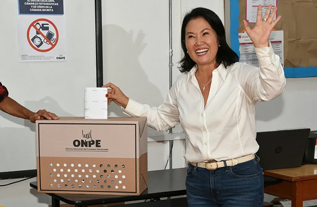 Keiko Fujimori es electa presidenta de Perú tras concluir escrutinio