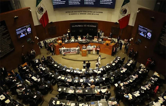 Chocan Morena, PRI y PAN por aniversario del ‘Halconazo’