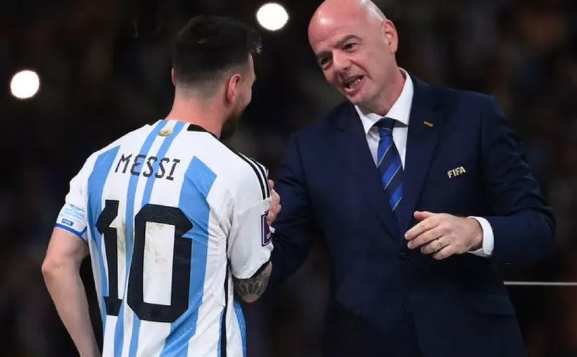 Gianni Infantino arremete contra críticos del Mundial 2026