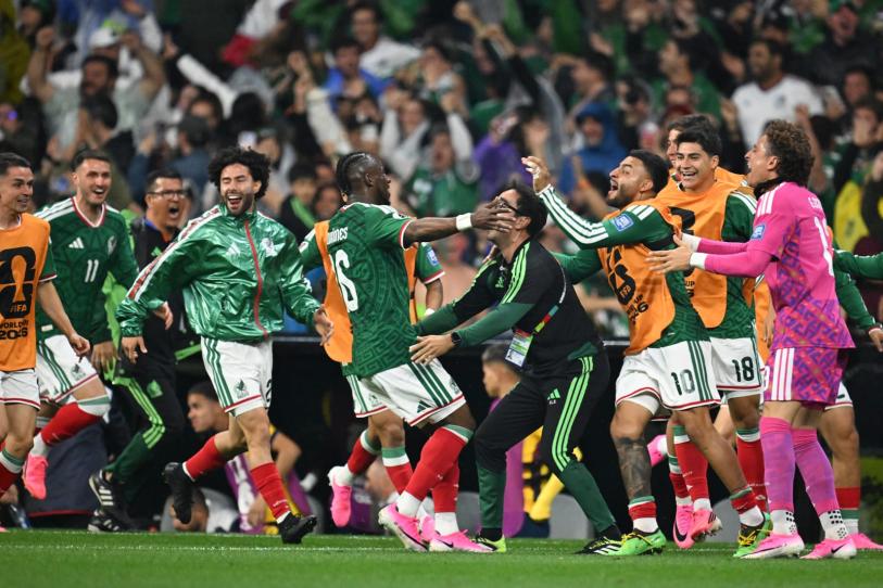 Gol de Quiñones frente a Ecuador provoca ‘temblor’ en la Ciudad de México