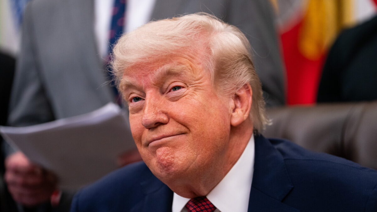 Usó información privilegiada para ganar apuestas: El escándalo que sacude el círculo de Trump