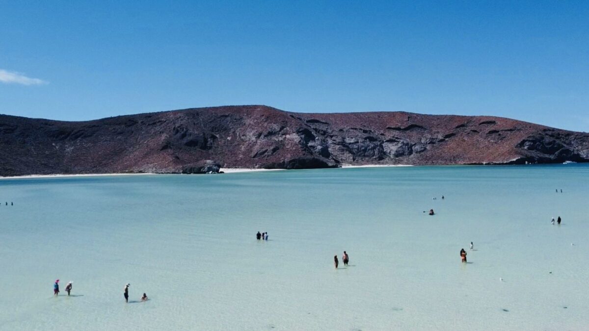 COEPRIS confirma condiciones sanitarias óptimas en playas de BCS