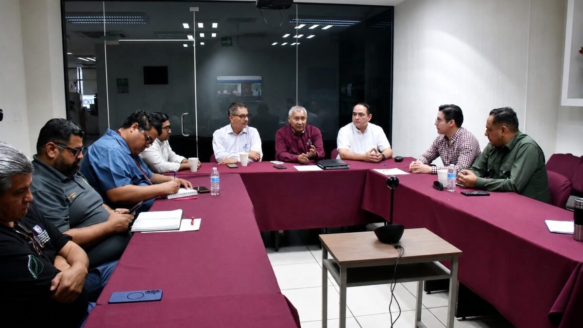 Coordina Gobierno de BCS acciones para atender afectaciones por incendio en San Miguel y San José de Comondú