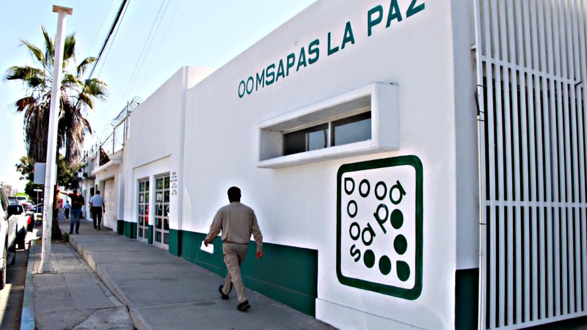 Aumento en recibo del agua durará 15 meses y financiará instalación de 22,500 medidores en La Paz