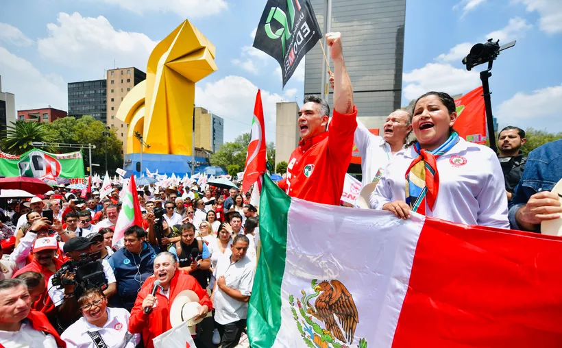 Alito denuncia a consejeros del INE en Estados Unidos por censura