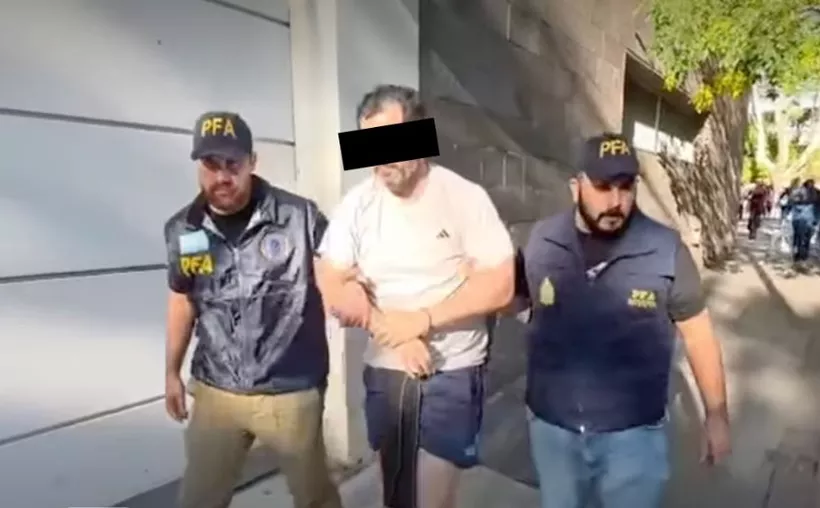 Trasladan de Argentina a México a Fernando Farías por huachicol
