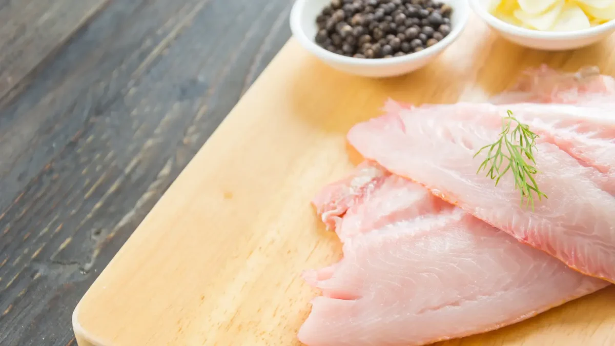 ¿La tilapia es realmente saludable? Esto es lo que aporta y así conviene cocinarla