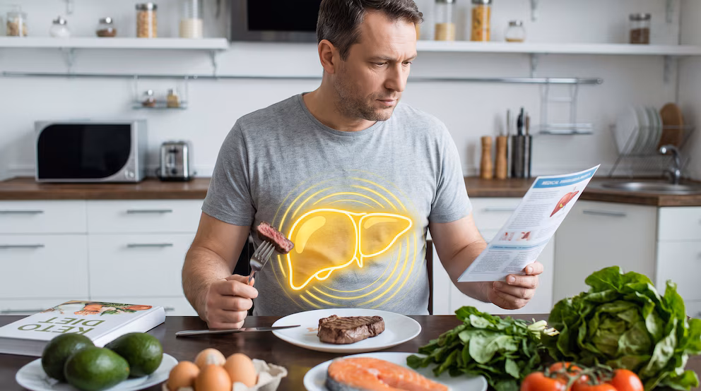 Por qué los médicos advierten contra la dieta keto si tienes hígado graso