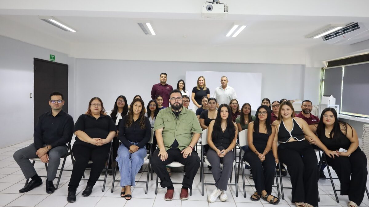 Acerca ICATEBCS opciones de formación a la comunidad universitaria de la UDT
