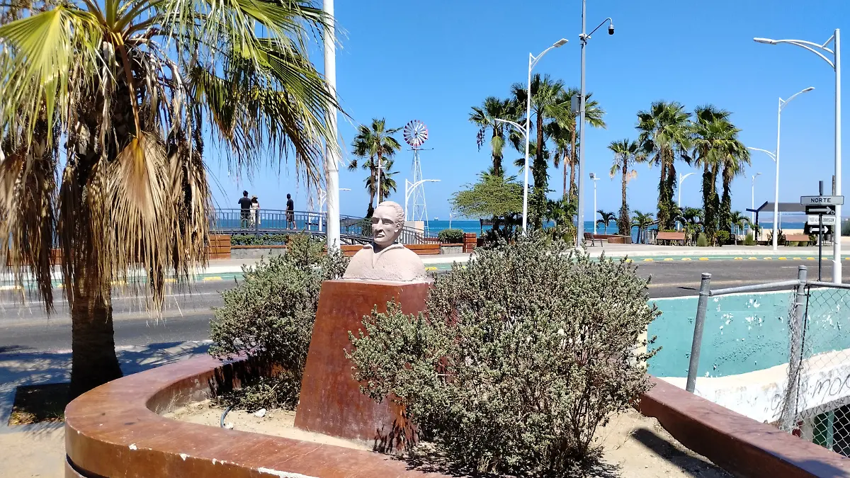 Exigen colonos del Esterito atender problemas de drenaje antes de remodelar el parque Francisco King