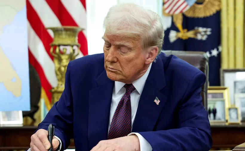 Trump responde a aranceles de Canadá: la excluye de contratos comerciales