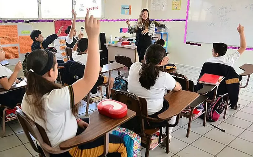 Pantallas; culpables de la caída en la comprensión lectora de estudiantes en México