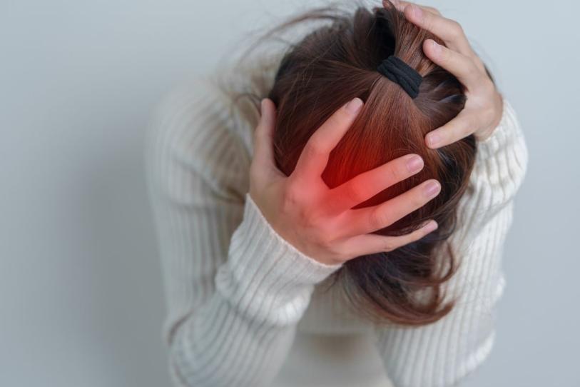 ¿Cada vez tomas más medicamentos para la migraña? Esta puede ser una señal de alerta